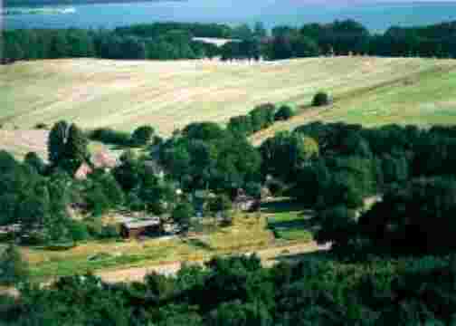 Das idyllische Dorf Nistelitz nahe dem Greifswalder Bodden